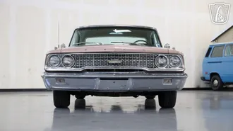 1963 Ford Galaxie 500XL photo 3