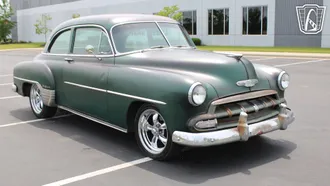 1952 Chevrolet Styleline Deluxe photo 2