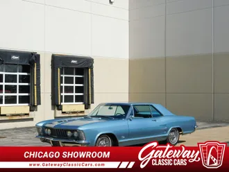 1964 Buick Riviera photo 2