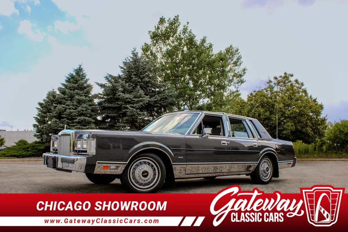 1986 Lincoln Town Car