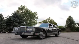 1986 Lincoln Town Car photo 4