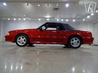 1989 Ford Mustang GT photo 7
