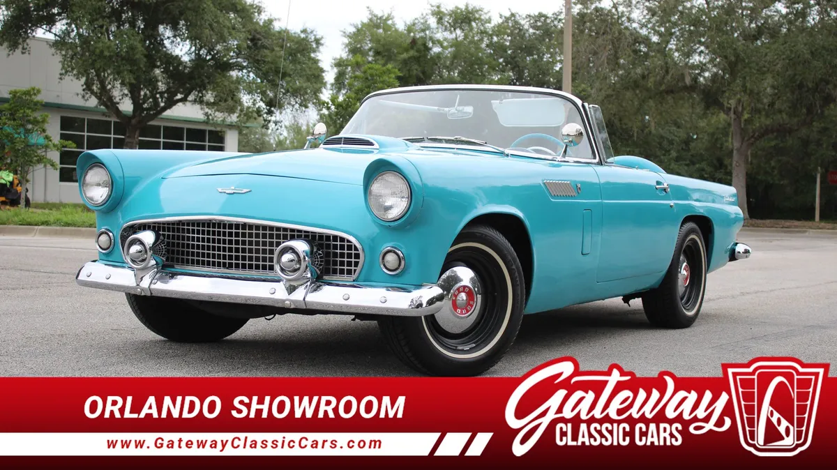1956 Ford Thunderbird
