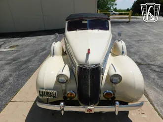 1938 LaSalle Series 50 photo 4