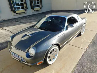 2003 Ford Thunderbird photo 4