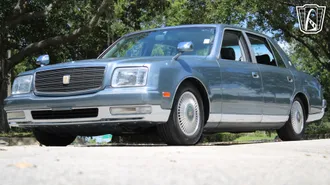 1997 Toyota Century photo 2