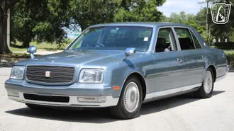 1997 Toyota Century photo 3