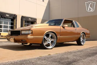 1987 Chevrolet Monte Carlo photo 3
