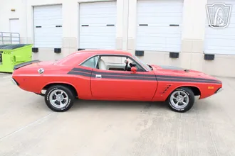 1973 Dodge Challenger photo 4
