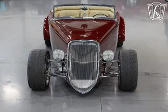 1933 Ford Roadster photo 3