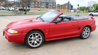 1997 Ford Mustang photo 3