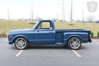 1970 Chevrolet C10 photo 2