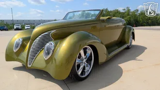 1939 Ford Custom photo 3