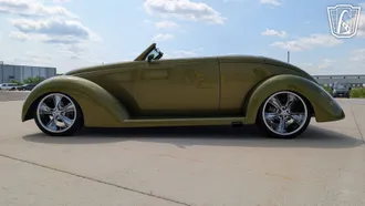 1939 Ford Custom photo 7