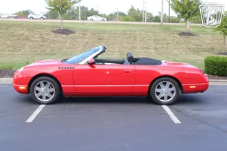 2002 Ford Thunderbird photo 2