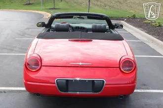 2002 Ford Thunderbird photo 4
