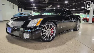 2008 Cadillac XLR-V photo 2