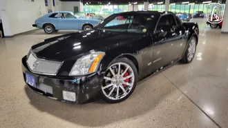 2008 Cadillac XLR-V photo 3