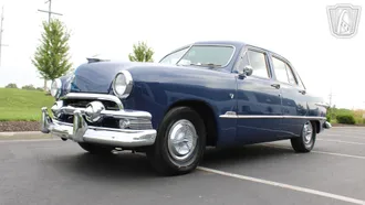 1951 Ford Custom photo 2