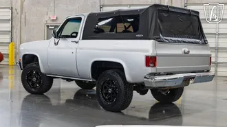 1991 Chevrolet Blazer photo 7