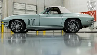 1965 Chevrolet Corvette photo 4