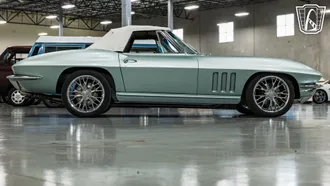 1965 Chevrolet Corvette photo 6