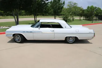 1963 Buick Wildcat photo 6