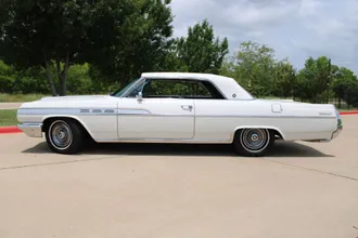 1963 Buick Wildcat photo 7