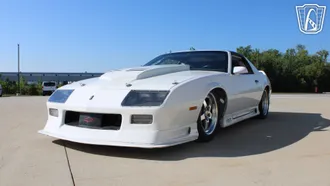 1983 Chevrolet Camaro photo 2