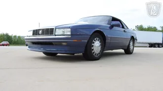 1993 Cadillac Allante photo 3