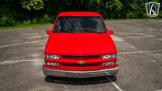 1995 Chevrolet C15 photo 2