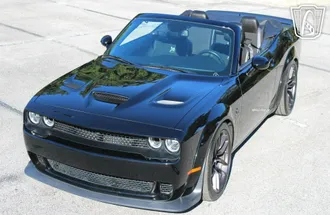 2020 Dodge Challenger photo 5