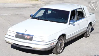 1993 Chrysler New Yorker photo 4