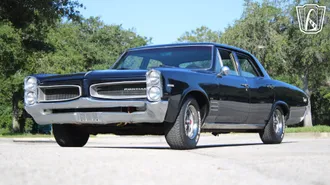 1966 Pontiac Tempest photo 3