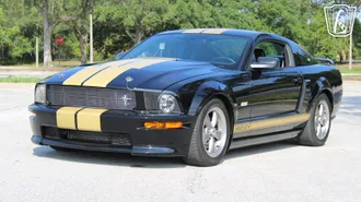 2006 Ford Mustang photo 3