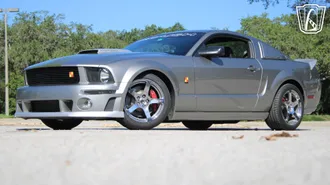 2008 Ford Mustang photo 2
