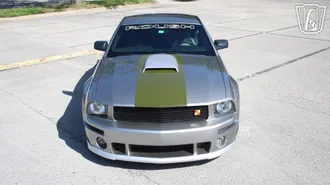 2008 Ford Mustang photo 7