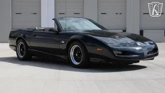 1992 Pontiac Firebird photo 4