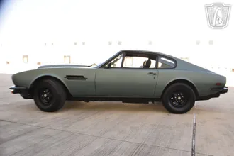1976 Aston Martin V8 photo 4