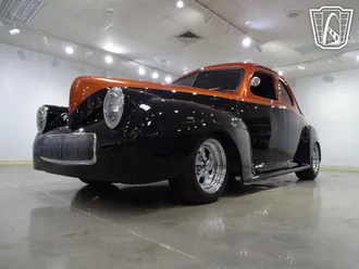 1941 Ford Coupe photo 4