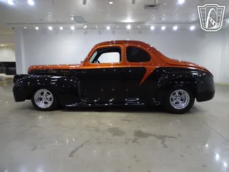 1941 Ford Coupe photo 6