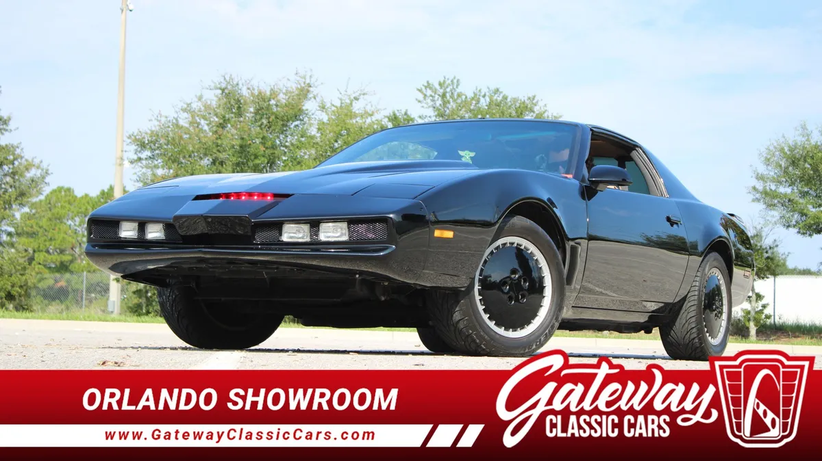 1984 Pontiac Trans Am K.I.T.T Replica
