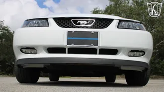 2000 Ford Mustang photo 5