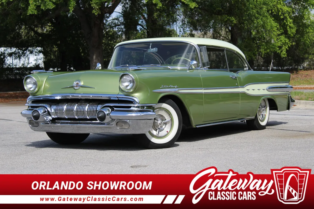 1957 Pontiac Star Chief
