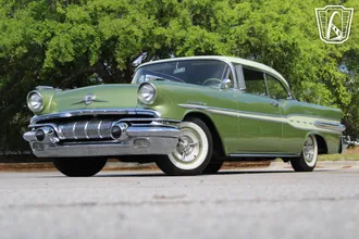 1957 Pontiac Star Chief photo 2