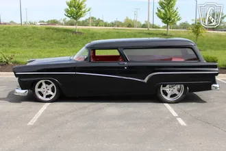 1956 Ford Ranch Wagon photo 2