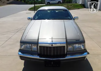 1986 Lincoln Mark VII photo 4