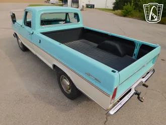 1967 Ford F250 photo 7