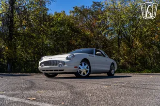 2002 Ford Thunderbird photo 7
