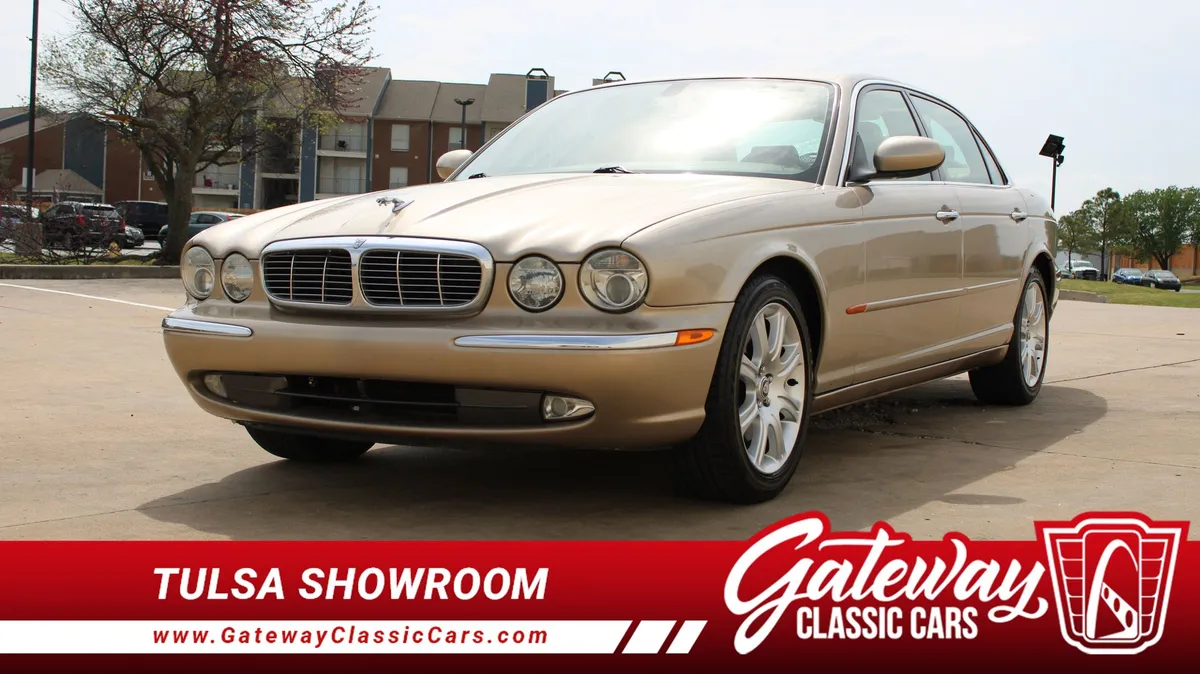 2005 Jaguar XJ8L